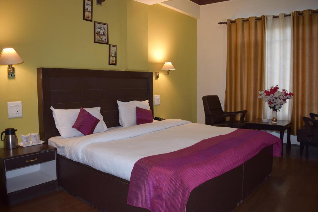 Hotel Zojila Residency Каргил Экстерьер фото